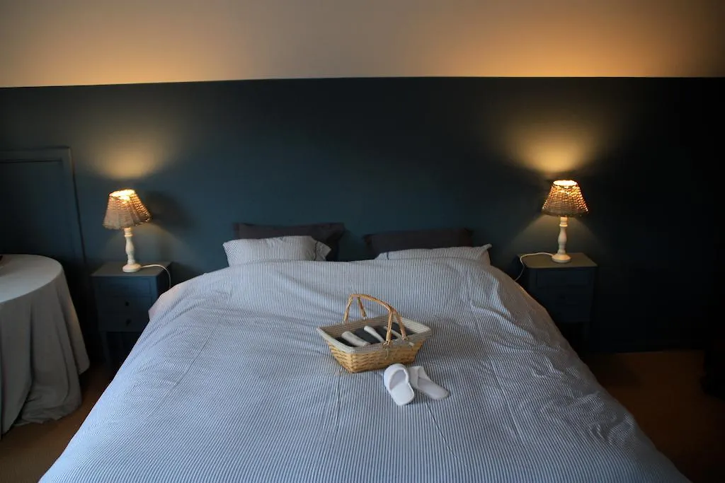 B&B Le 36 Brussels Bed & Breakfast