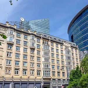 Doubletree By Hilton Brussels **** بروكسل